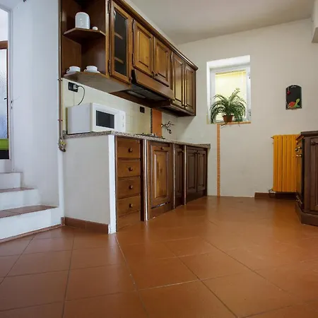 Tipica Casa Ligure In Pietra - Centro - Typical Ligurian Stone House * Garlenda
