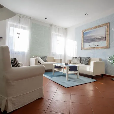 Tipica Casa Ligure In Pietra - Centro - Typical Ligurian Stone House Σπίτι διακοπών *